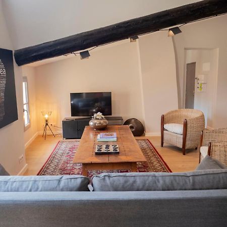 リル・シュル・ラ・ソルギュCozy Nest In The Center Of Isle Sur La Sorgue For 4 Peopleアパートメント エクステリア 写真